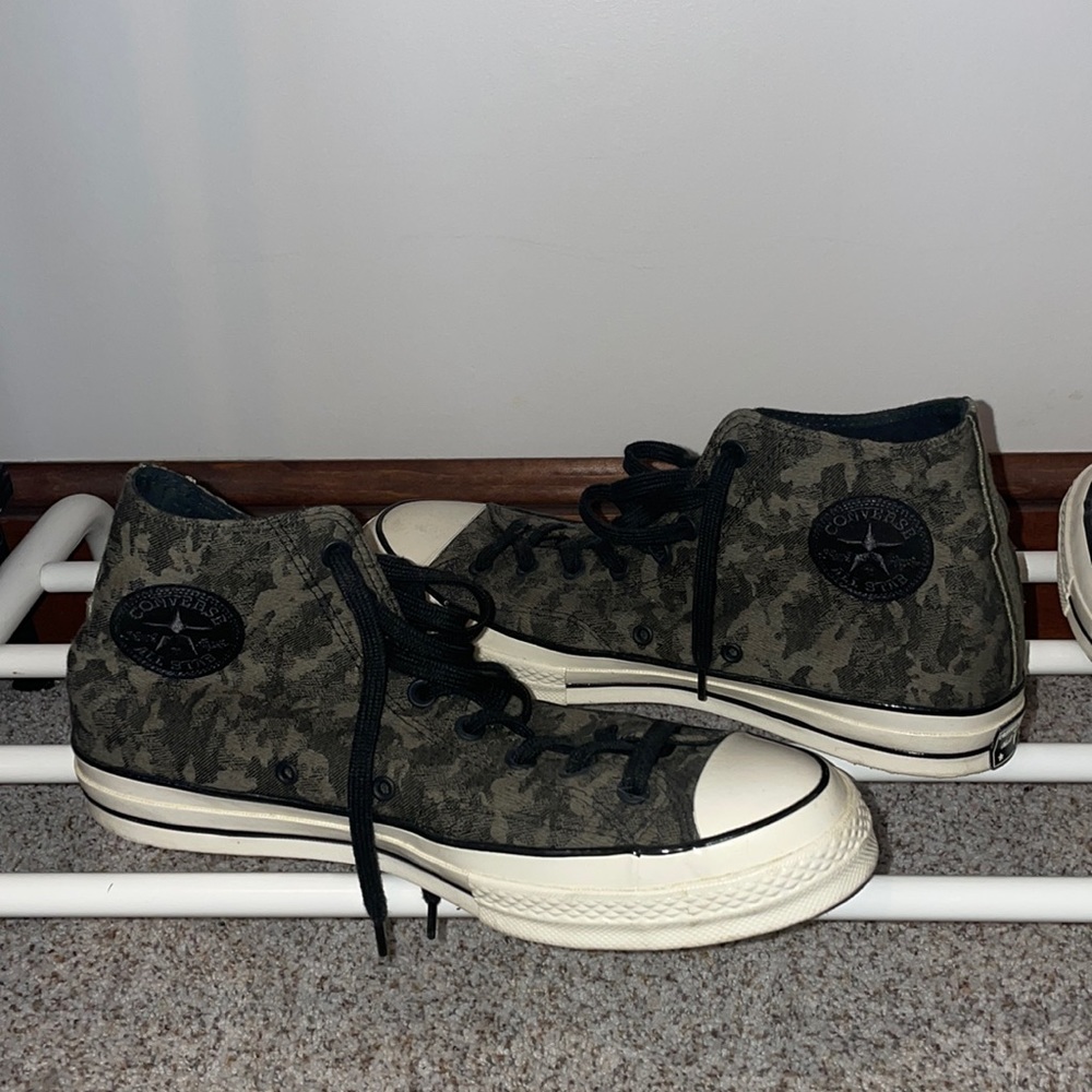 Men’s Army Green Camo Hightop Converse